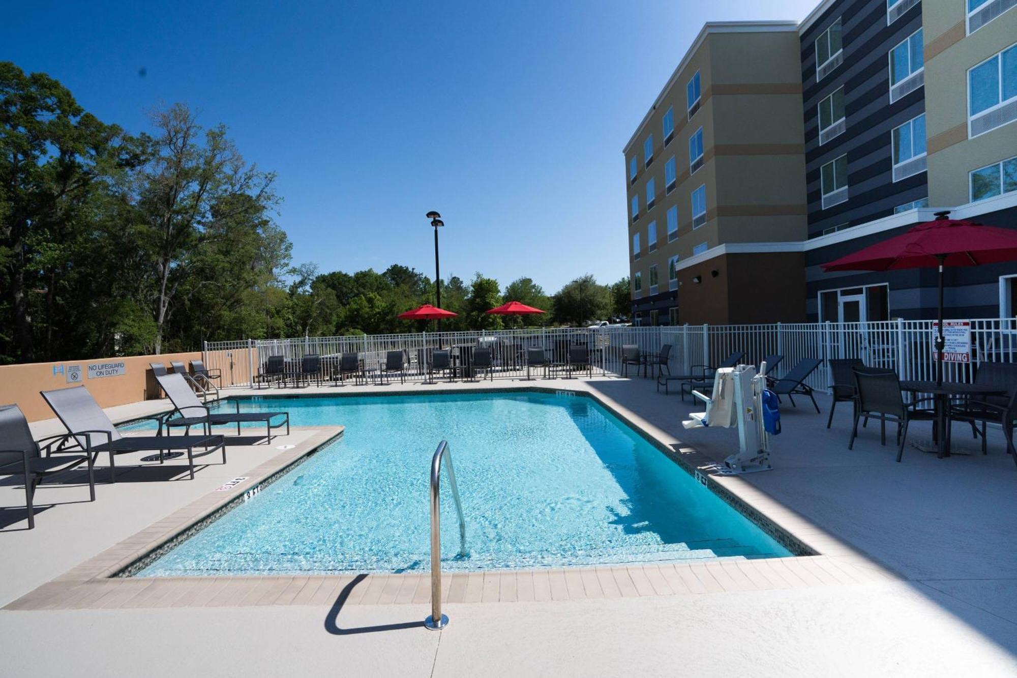 Fairfield Inn & Suites By Marriott Gainesville I-75 Exterior foto